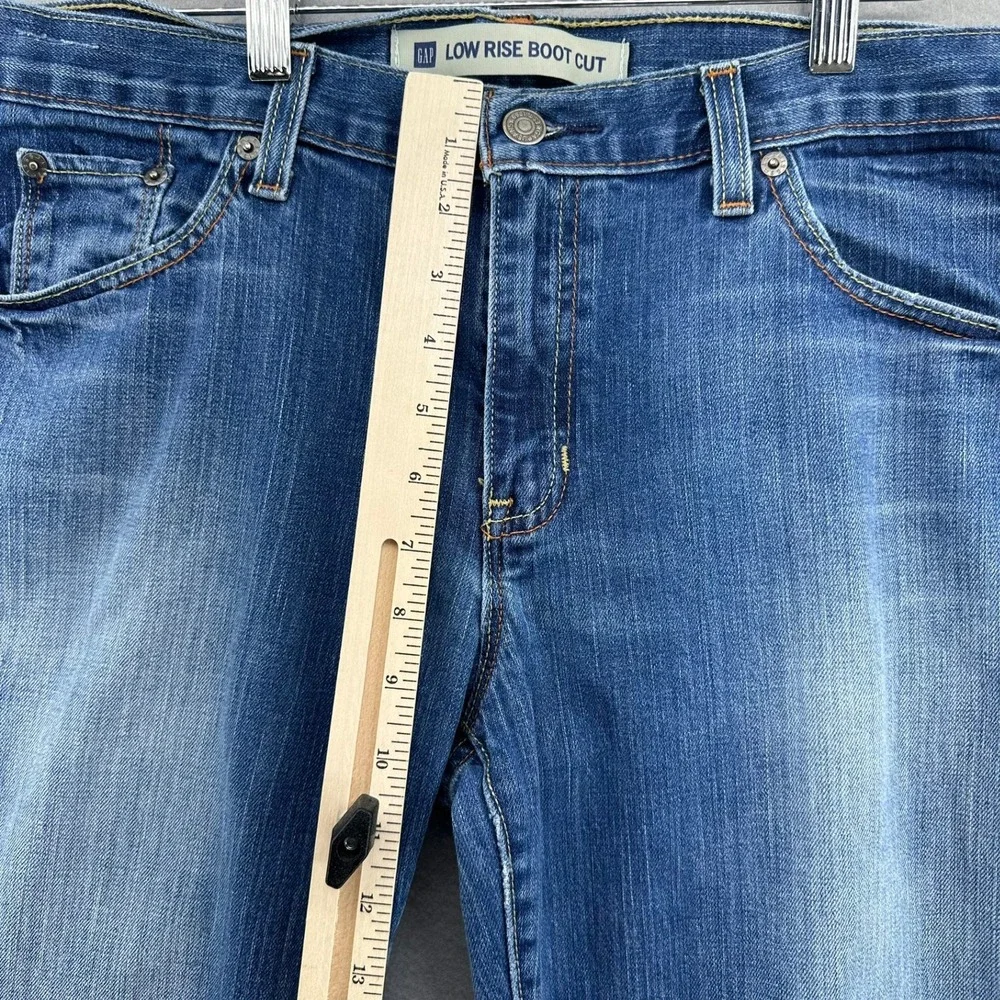 2011 Gap Low Rise Boot Cut Jeans Med Wash Women's 14 34x31 Western Country Y2K - Picture 7 of 9